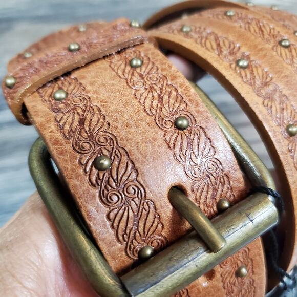 Sangiorgio Italy Tooled Leather Studded Belt Tan Gold Hardware NWT Western Boho - Picture 3 of 6